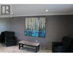 207 - 600 GRENFELL DRIVE - 3