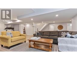 5 PAISLEY STREET - 31