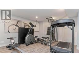 5 PAISLEY STREET - 32