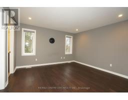 1509 HORSESHOE CRESCENT - 17