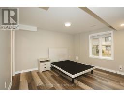 1509 HORSESHOE CRESCENT - 27