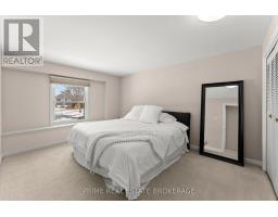 696 ALGOMA PLACE - 17