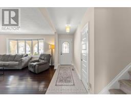 696 ALGOMA PLACE - 3