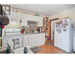 24 HINCKS STREET - 14