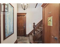 24 HINCKS STREET - 21