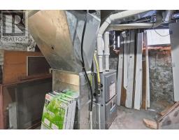 24 HINCKS STREET - 23