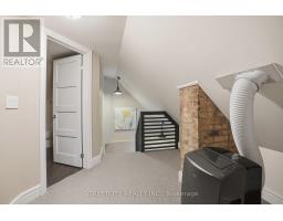 24 HINCKS STREET - 44