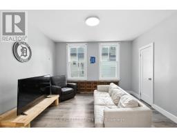 358 SIMCOE STREET - 9