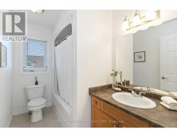 1 WATSON CRESCENT - 14