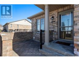 2094 DENVIEW AVENUE - 4