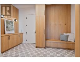 588 CREEKVIEW CHASE - 18