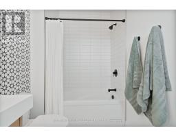 588 CREEKVIEW CHASE - 34