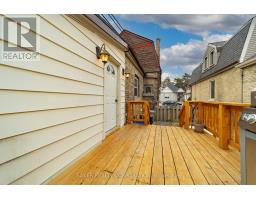 28 MOUNT PLEASANT AVENUE - 31