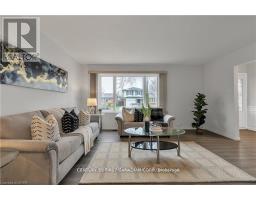 53 ARCHER CRESCENT - 8