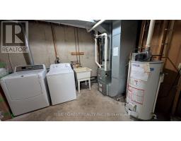 20 - 253 TAYLOR STREET - 18