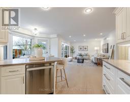 333 SUNNYSIDE CRESCENT - 16