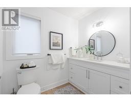 333 SUNNYSIDE CRESCENT - 23