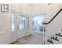 333 SUNNYSIDE CRESCENT - 7