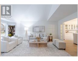 333 SUNNYSIDE CRESCENT - 9