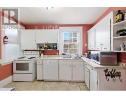 1051 RICHMOND STREET - 14