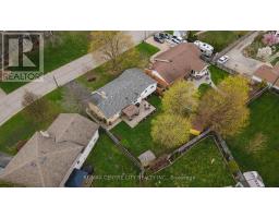 8 PARKVIEW DRIVE - 25