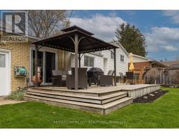 8 PARKVIEW DRIVE - 29