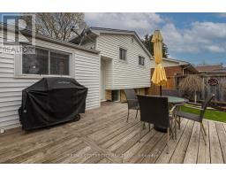 8 PARKVIEW DRIVE - 32