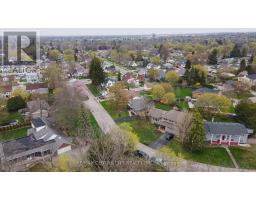 8 PARKVIEW DRIVE - 33