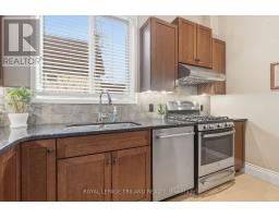 937 WATERLOO STREET - 15