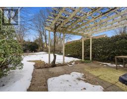 937 WATERLOO STREET - 38