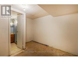 781 VERULAM STREET - 30