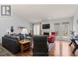 28 - 124 NORTH CENTRE ROAD - 19