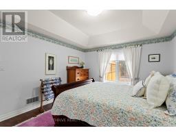 28 - 124 NORTH CENTRE ROAD - 25