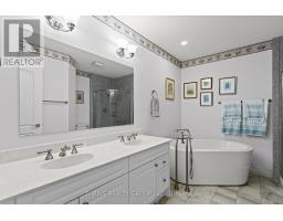 28 - 124 NORTH CENTRE ROAD - 27