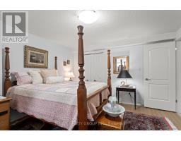 28 - 124 NORTH CENTRE ROAD - 36