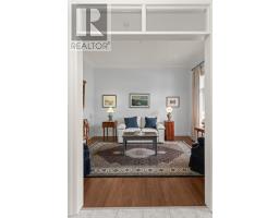 28 - 124 NORTH CENTRE ROAD - 8