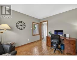 70 ELMGROVE CRESCENT - 13