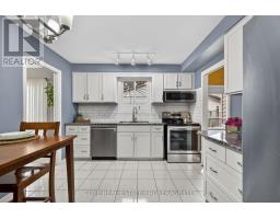 70 ELMGROVE CRESCENT - 15