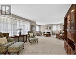 70 ELMGROVE CRESCENT - 3