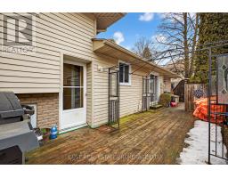 70 ELMGROVE CRESCENT - 33