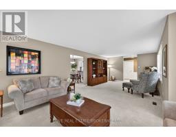 70 ELMGROVE CRESCENT - 8