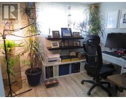 41 - 2189 DUNDAS STREET E - 13