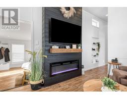 203 - 4838 SWITZER DRIVE - 25