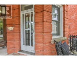 101 - 285 QUEENS AVENUE - 5