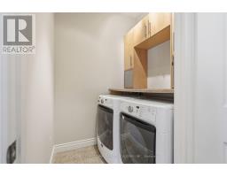 879 GARIBALDI AVENUE - 20