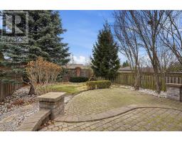 879 GARIBALDI AVENUE - 30