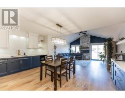 41 PEAR TREE AVENUE - 27