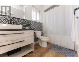 41 PEAR TREE AVENUE - 31