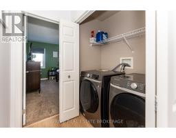 41 PEAR TREE AVENUE - 32