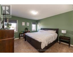 41 PEAR TREE AVENUE - 33